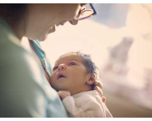 16周香港验血准吗_关于感动的题目大全新颖作文题目大全