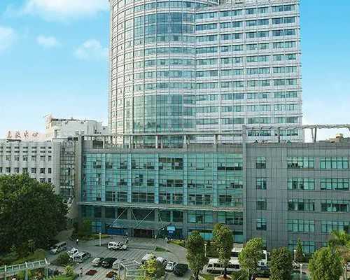 香港余家福诊所验血_香港四大验血化验所机构介绍准不准_靠不靠谱亲生经历告