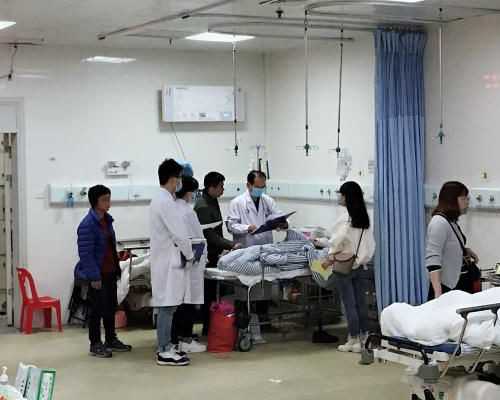 水族箱潜水泵不出气泡_让我们一起走进孙洪敏的艺术世界