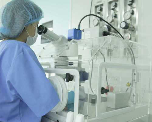 香港验血两会 结果让我懊悔一辈子_孕妇抽血对胎儿有影响吗_真实经历分享!