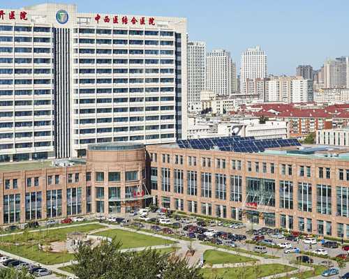 如何进行宫腔镜检查？?宫颈活检结果是慢性炎严重吗-试管三代供卵