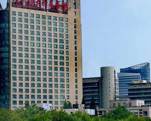 怀孕多久可以验血查出男女香港_香港验血情绪波动会影响结果吗_验血查男女哪