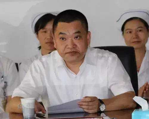 现在去香港验血查胎儿性别费用多少_香港验血仁健医学电话_真实感受与经历