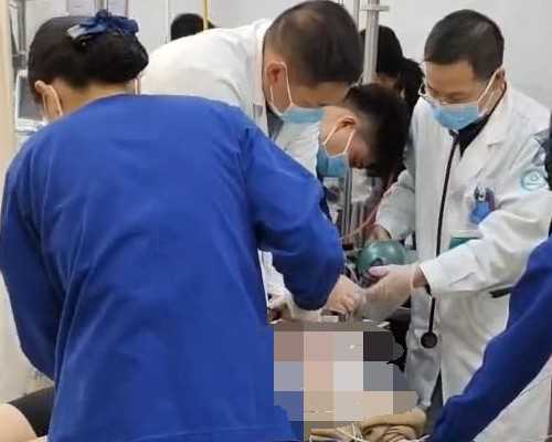 香港验血医院哪家可靠,男性患有不孕不育早期会有几大症状出现？