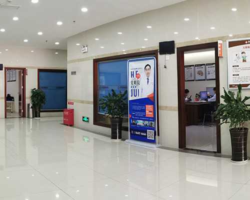 孕36天流产香港验血还能验出y吗_香港验血现代医学专科_抽血验男女全部费用多