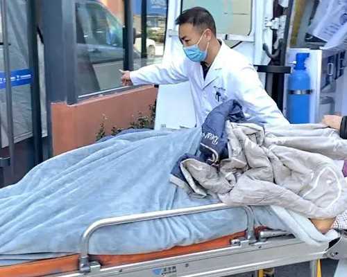 空气源热泵产品,梦见外国小孩